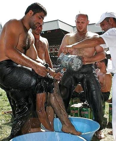 25P Turkish wrestlers 