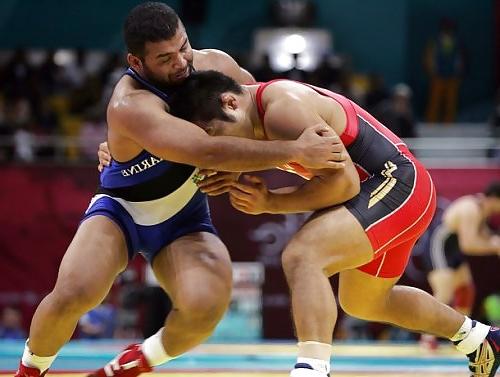 25P Turkish wrestlers 