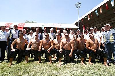 25P Turkish wrestlers 