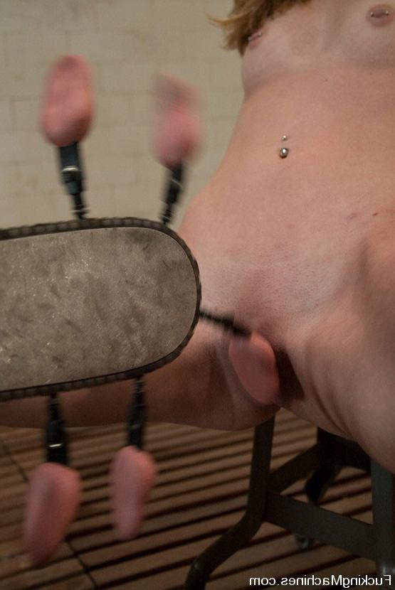 15P Amateur blonde machine fucked in her ass and pussy