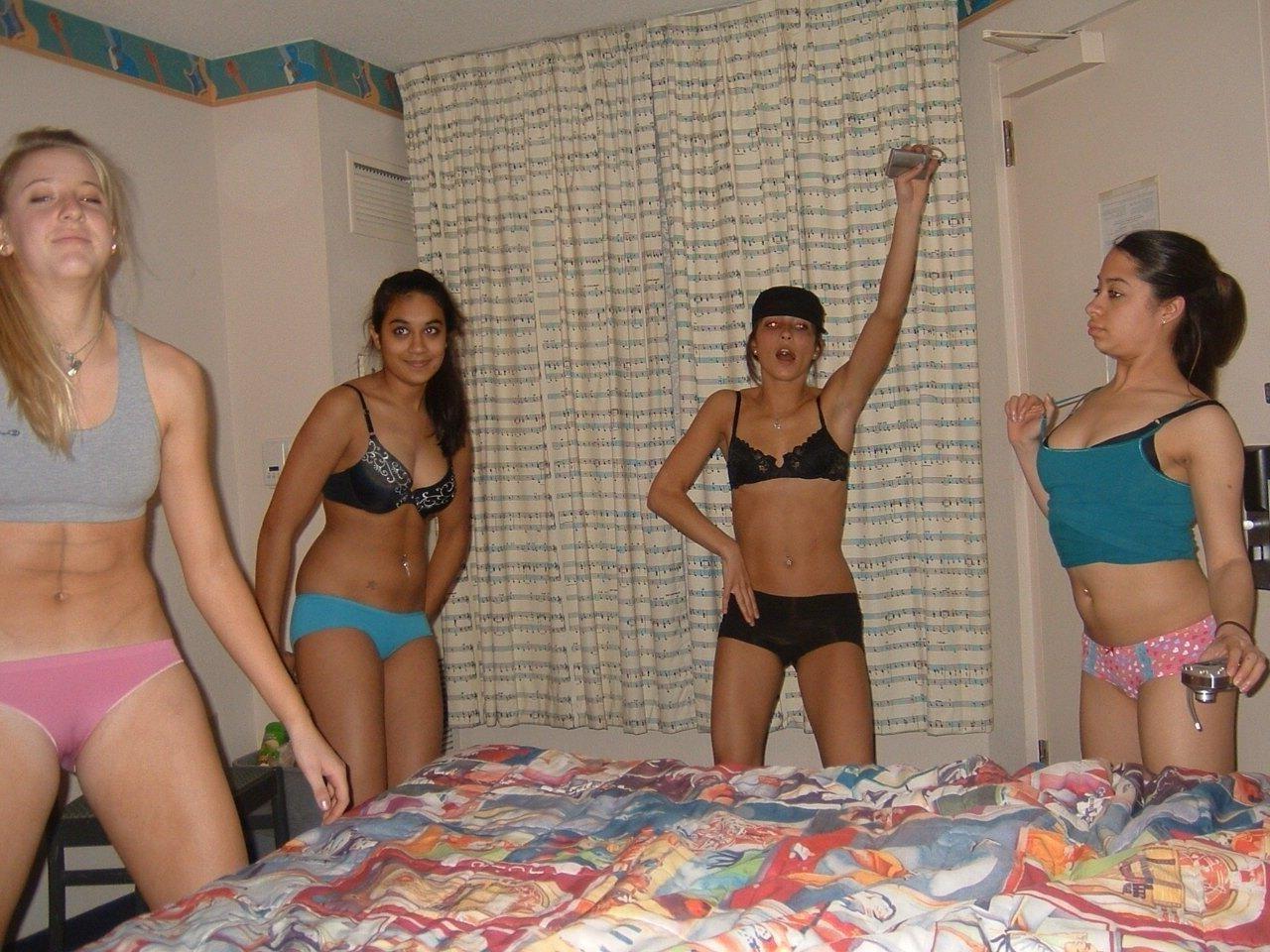 15P Random pics of college hotties wasted and flashing their underwear at parties