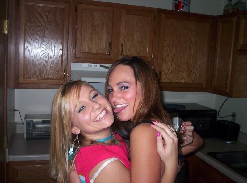 18P Drunk girls flashing and fucking in public placest