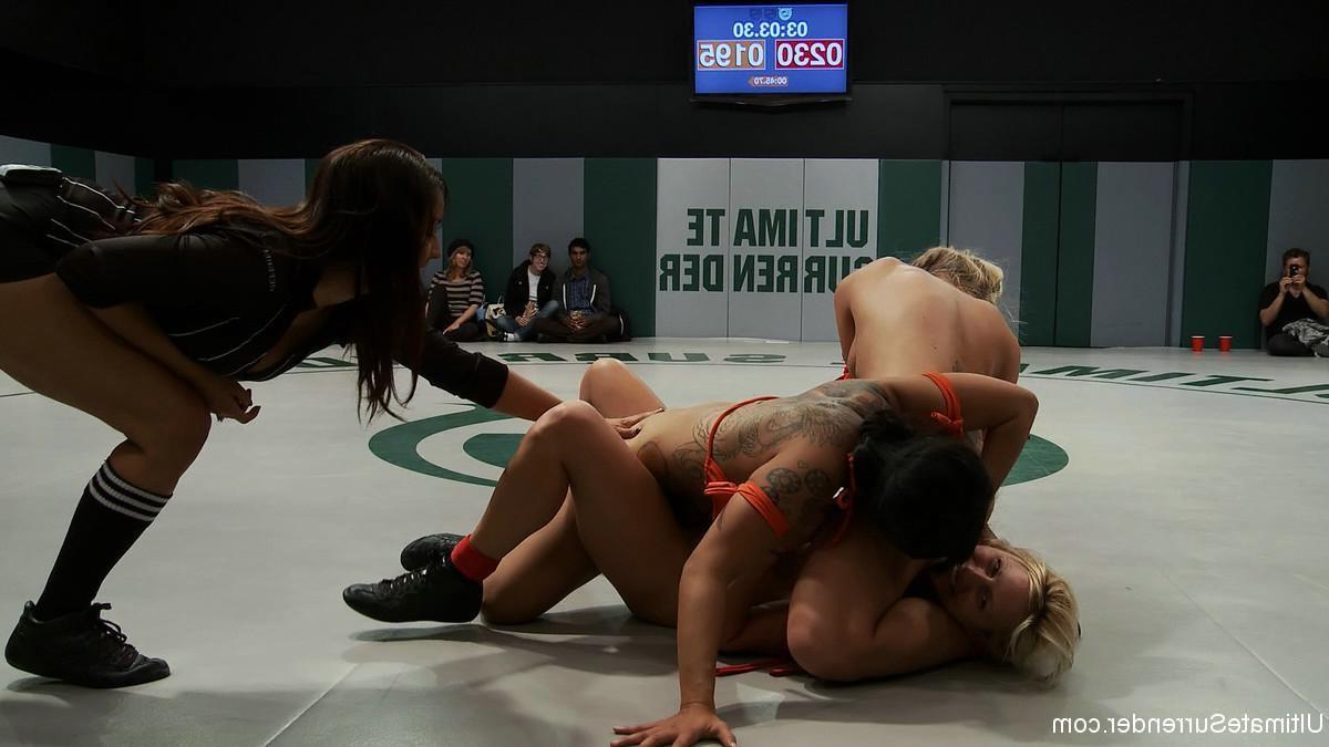 24P Group of kinky lesbian babes in real lesbo wrestling in public