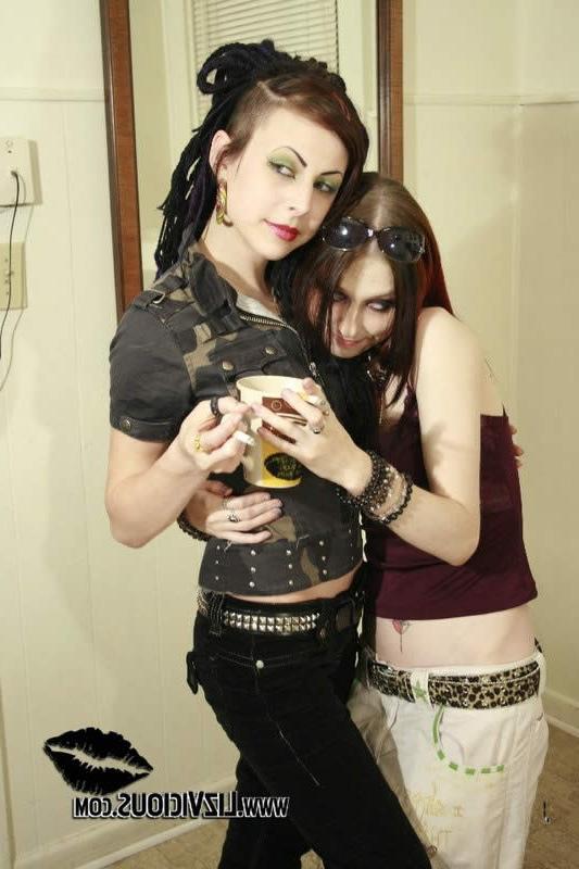 18P Two goth chicks strip and have some fun