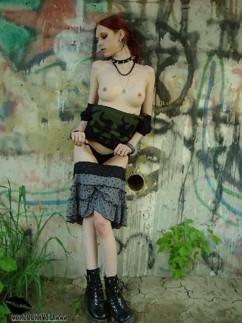 16P Graveyard Goth Gal Indurges Nasty Passions Outdoors