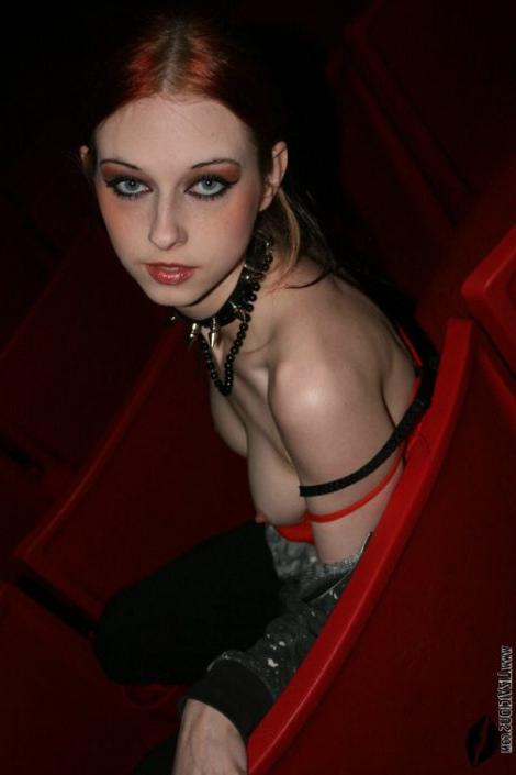 16P Redhead Goth Gal Liz Vicious Stripping at Night Spot