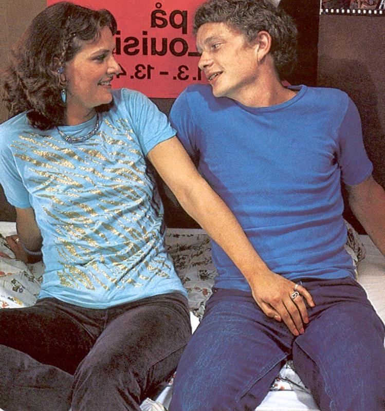 16P Seventies girl fucked by two retro studs