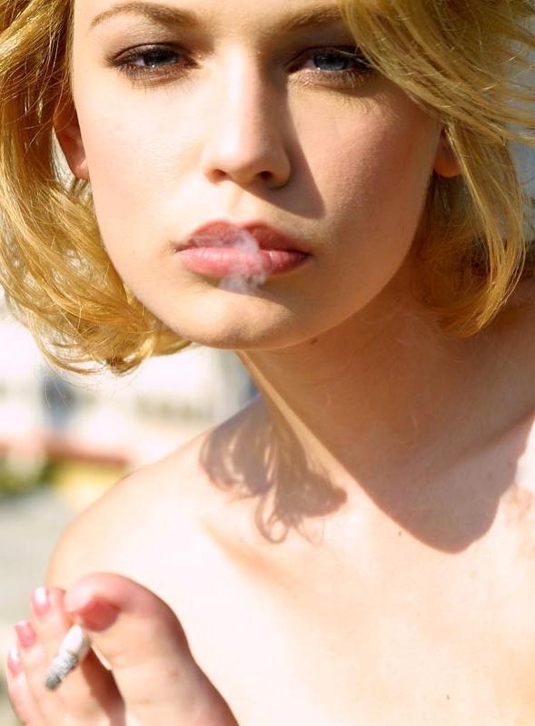 16P Drop dead gorgeous foot fetish blonde smoking with her toes