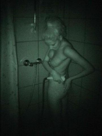 15P hidden camera voyeur shower cam shots