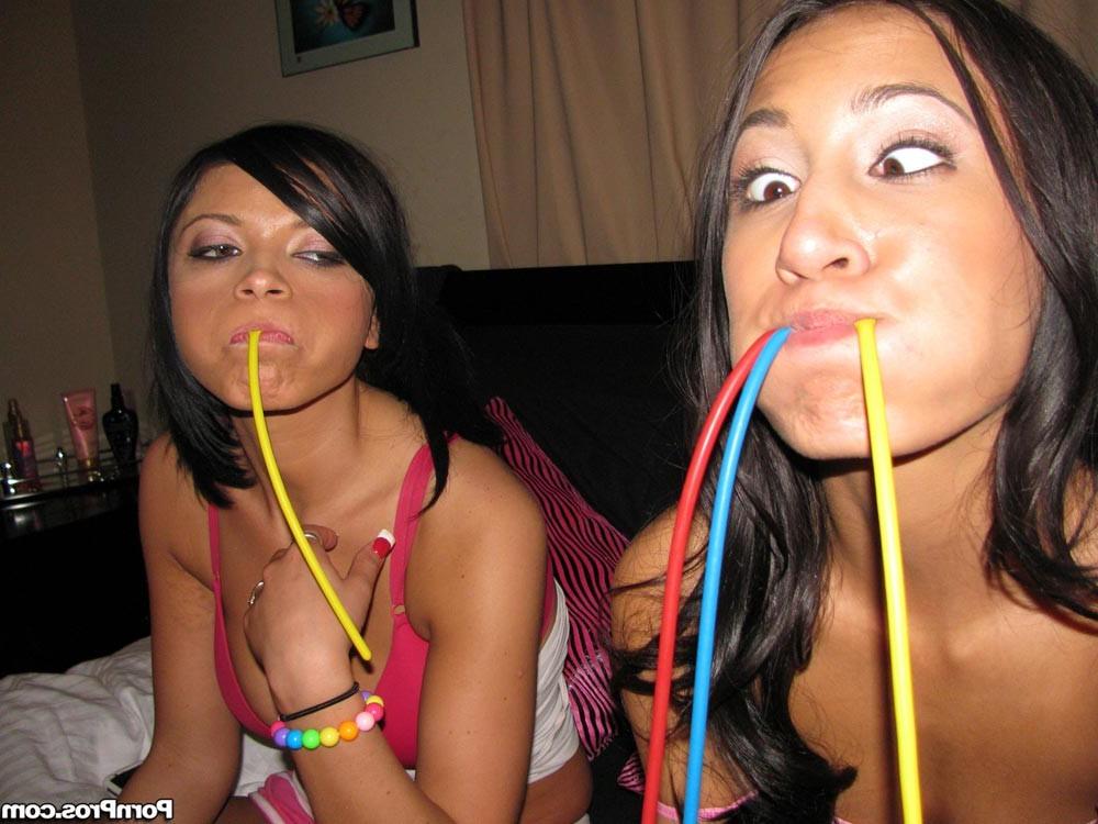 16P Two babes having their first threesome