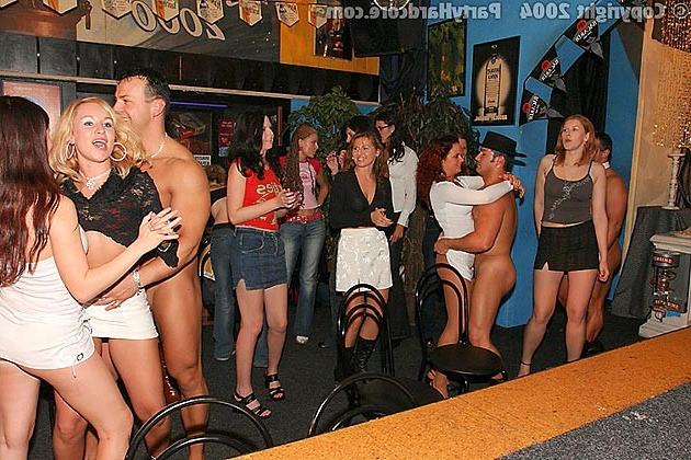 16P Bachelorette party ends with orgy
