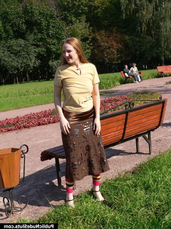 15P Nude boobs and pussy of an impudent broad who adores public flashing