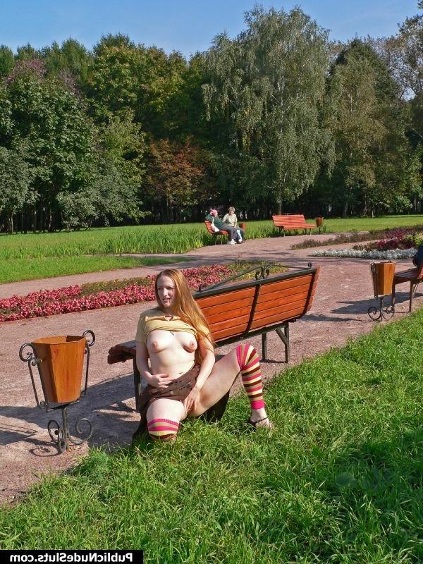 15P Nude boobs and pussy of an impudent broad who adores public flashing