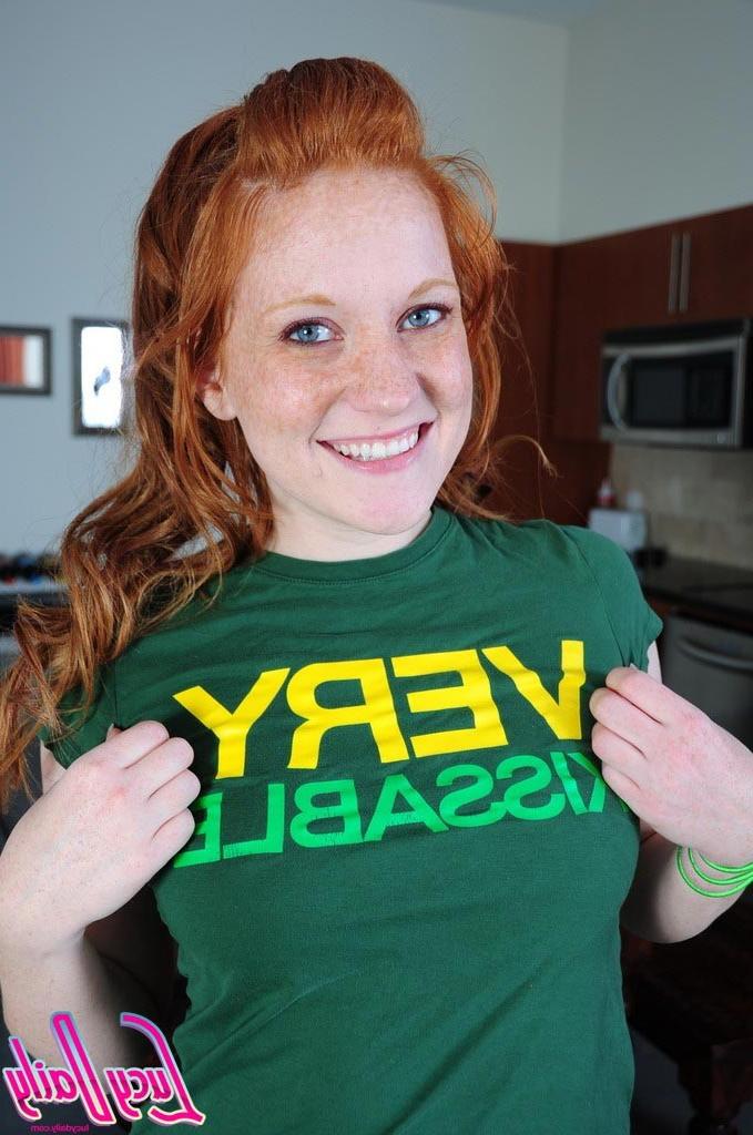 15P Pale redhead girl teasing