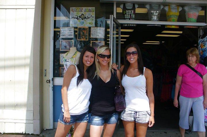 16P Sluts that need to be cummed on or comment