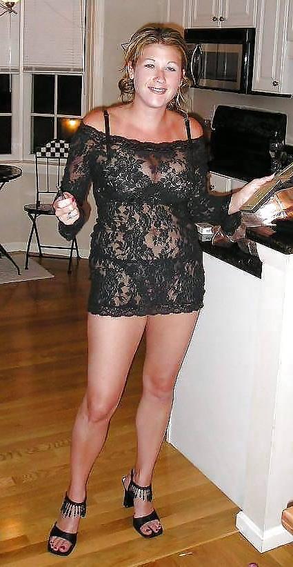 25P Wedding Ring Swingers #13: Naughty Ladies