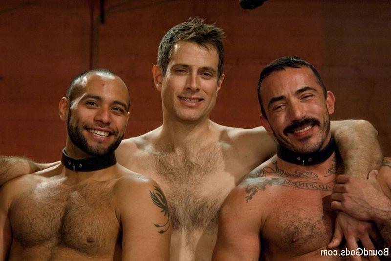 15P Strong sexy men submit to the power of Van Darkholme
