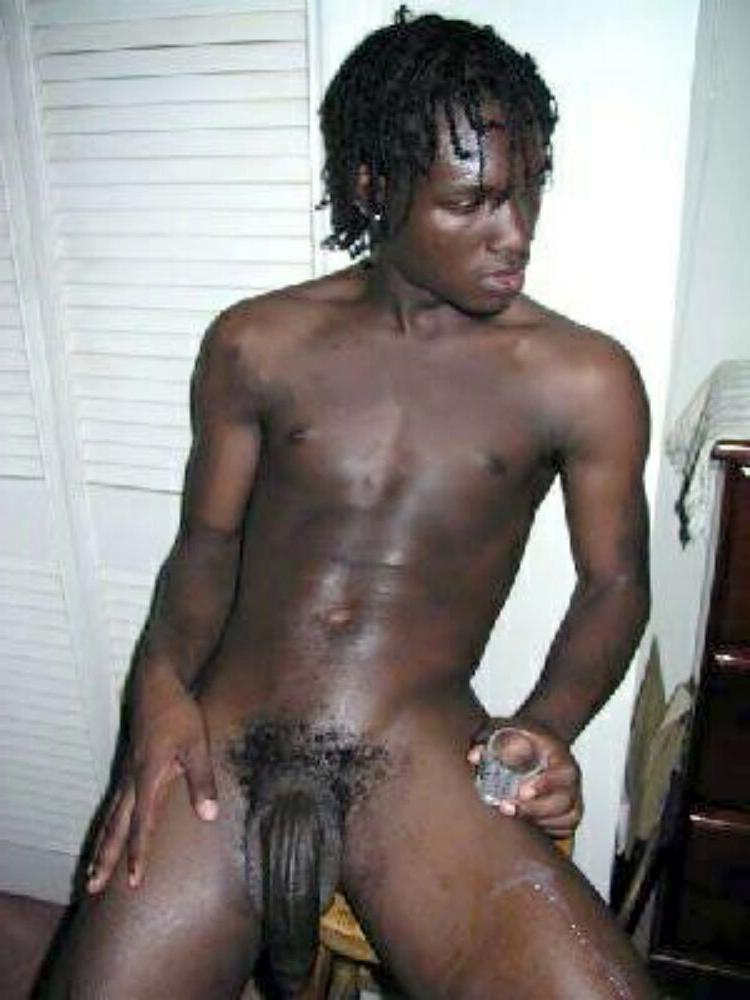 15P Hung gay black bfs posing and fucking gallery 9