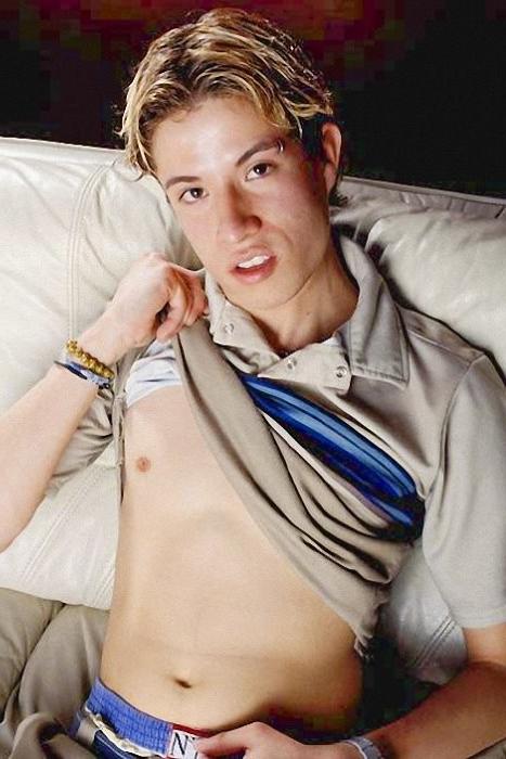 16P Fair haired college twink self toying and cumming on himself