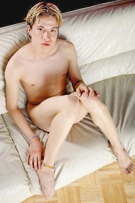 16P Fair haired college twink self toying and cumming on himself