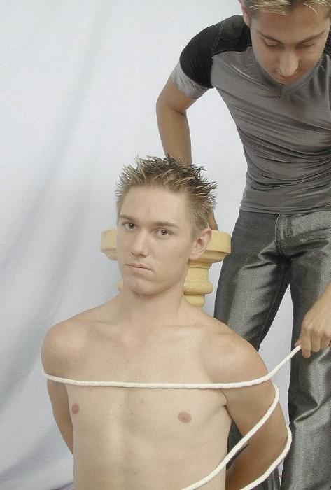 20P A fresh twink binding his close college friend with cotton ropes