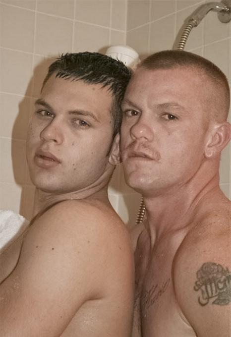 20P Two well built studs blowing and fucking after taking a shower