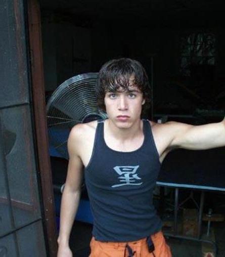 14P Random nude photos of hot twinks