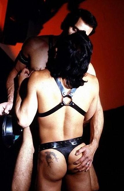 20P Leather dad seducing a latino dude and sucking his nice cock