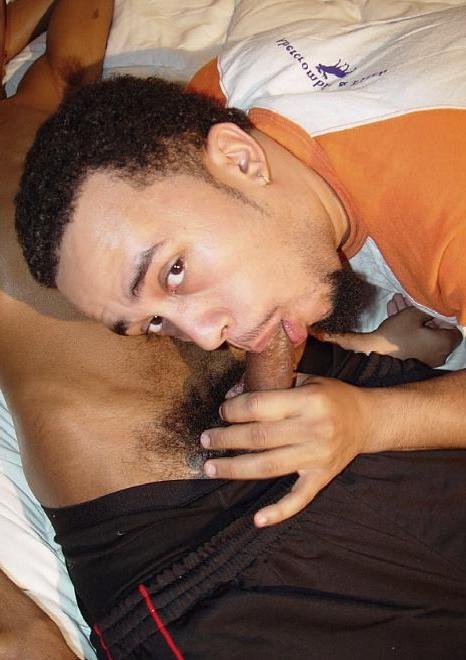 20P Interracial twink couple sucking and fucking gusto after classes