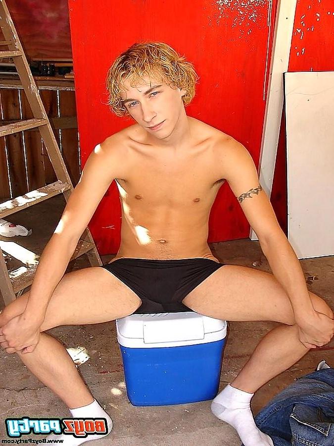 15P pretty blonde twink stripping and showing his big cock