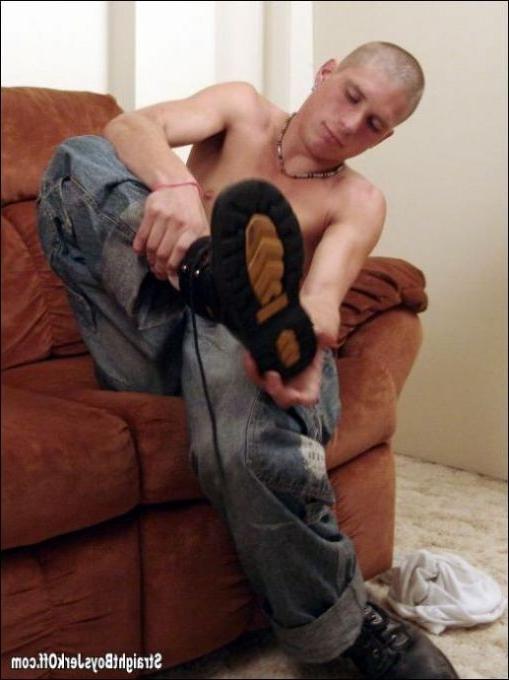 16P impudent twink getting delights by masturbate