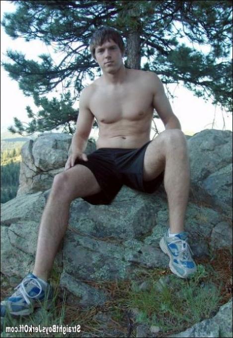 16P gorgeous twink bare outdoor erotic show