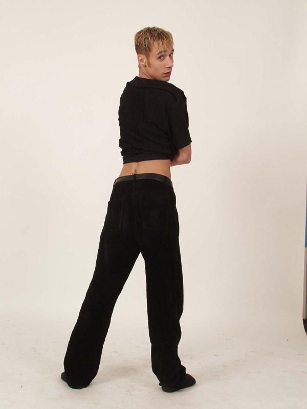 15P Sexy blonde twink posing on camera
