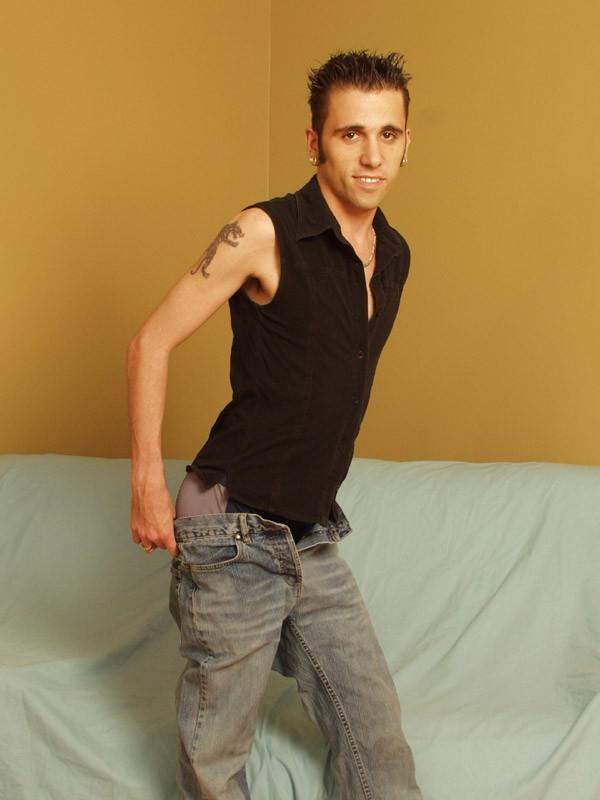 15P Cute twink babe shows his tight ass
