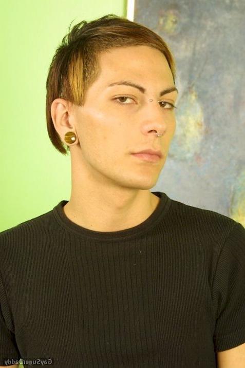 16P Pretty twink butt is penetrated