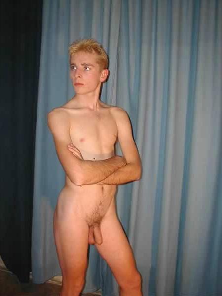13P Naked twink with a smalll cock