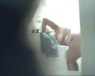 12P Bbw sister in law caught with hidden cam a few times