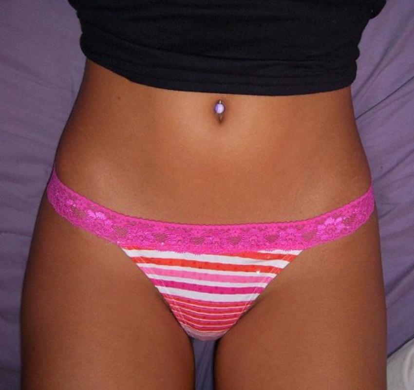 16P Various photos of naughty girl on girl action