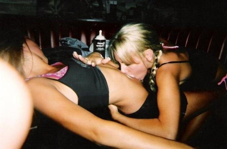16P Hot photos of amateur girlfriends who got naughty with their BFs