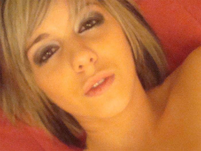 15P Babes posing and shooting