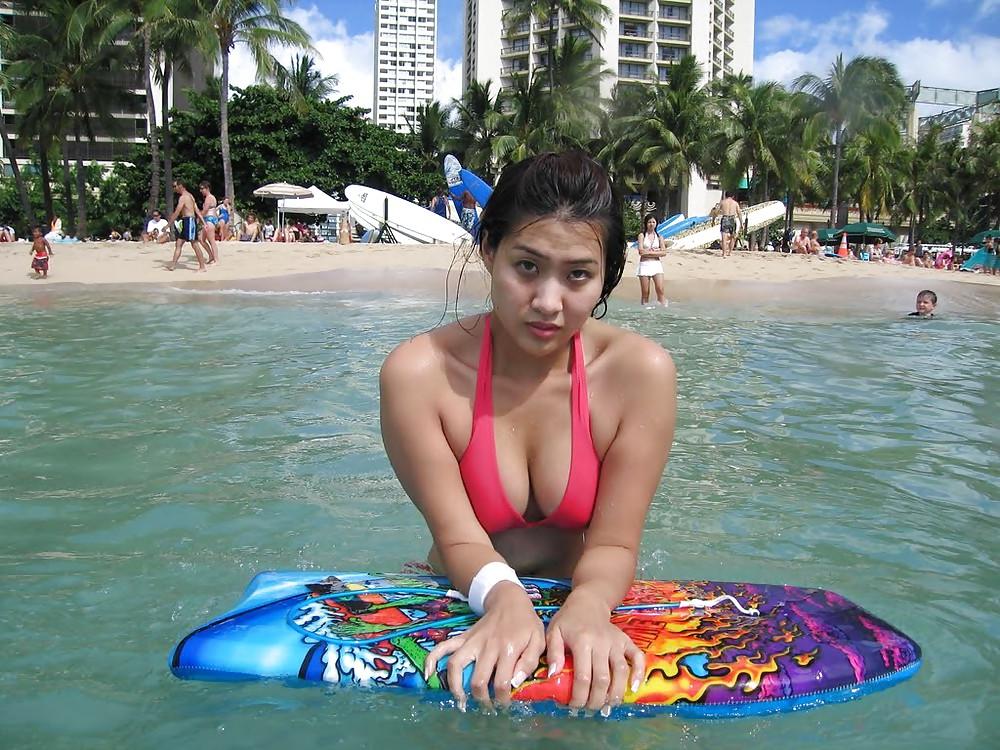 25P BEAUTIFUL SEXY ASIAN MILF V