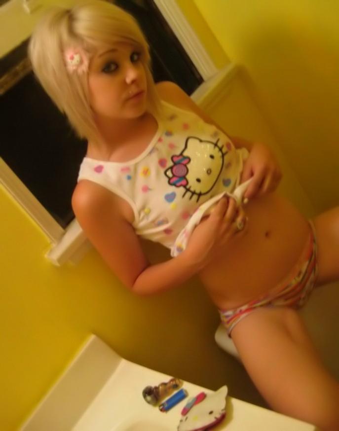 16P Amateur with nipple rings