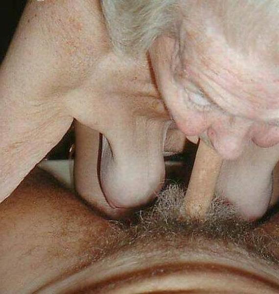 21P Geile Omas