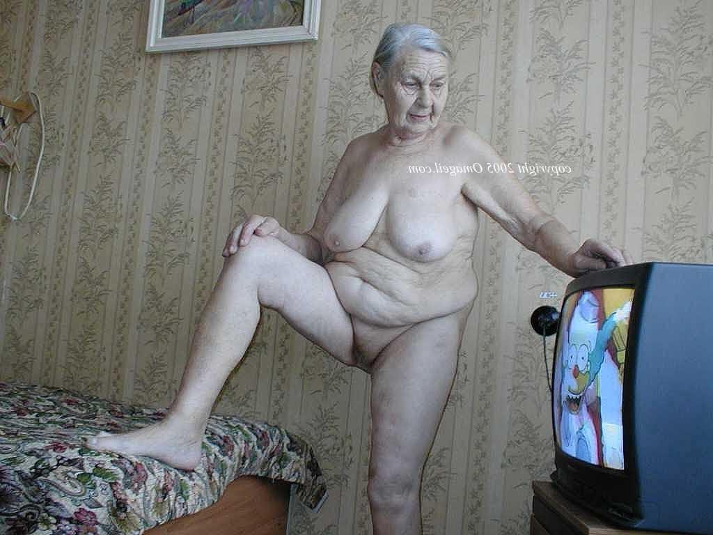 16P GRANNIES dreams