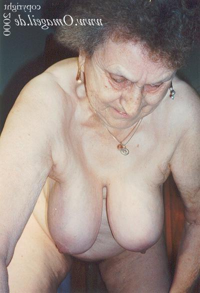 16P granny pixs