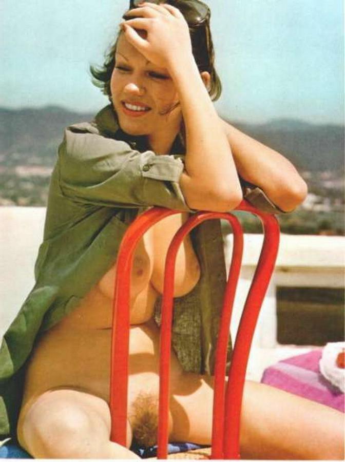 12P Classic pornstar Brigitte Lahaie fucking in retro pics