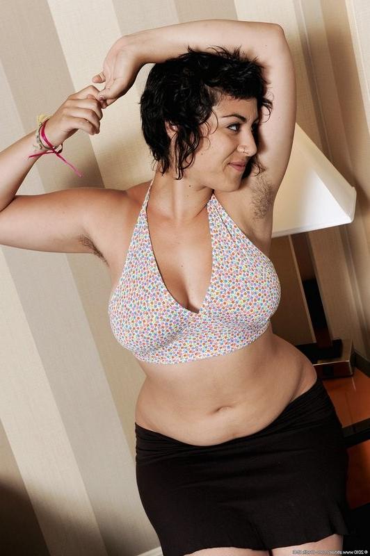 12P Gem displays her nice round tits and fury pussy