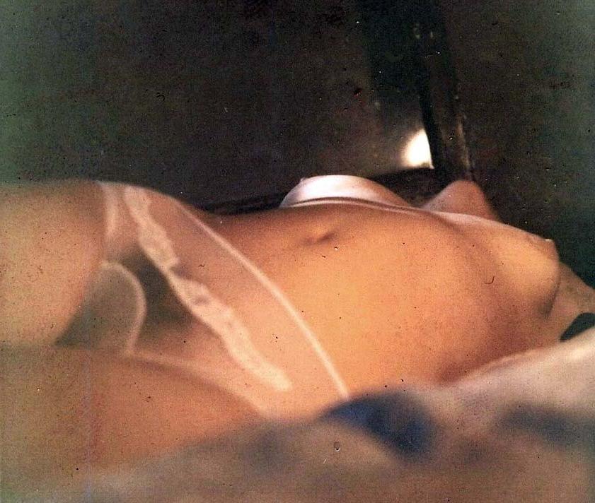 16P lassic collection of erotic pictures with elegant ladies