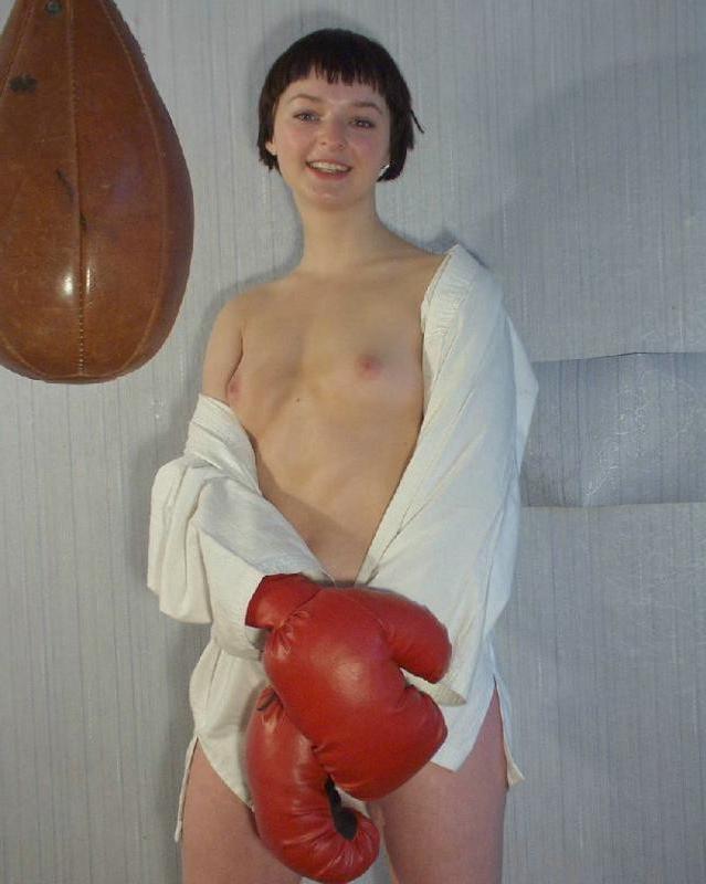 20P Gorgeous hairy twat sporty teen loves to tease and posed