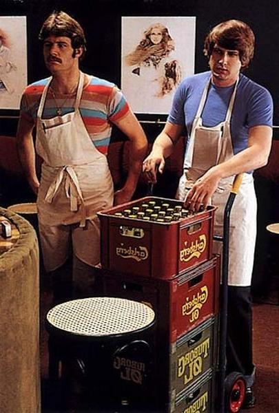 16P Two retro guys fucking the sexy house cleaner